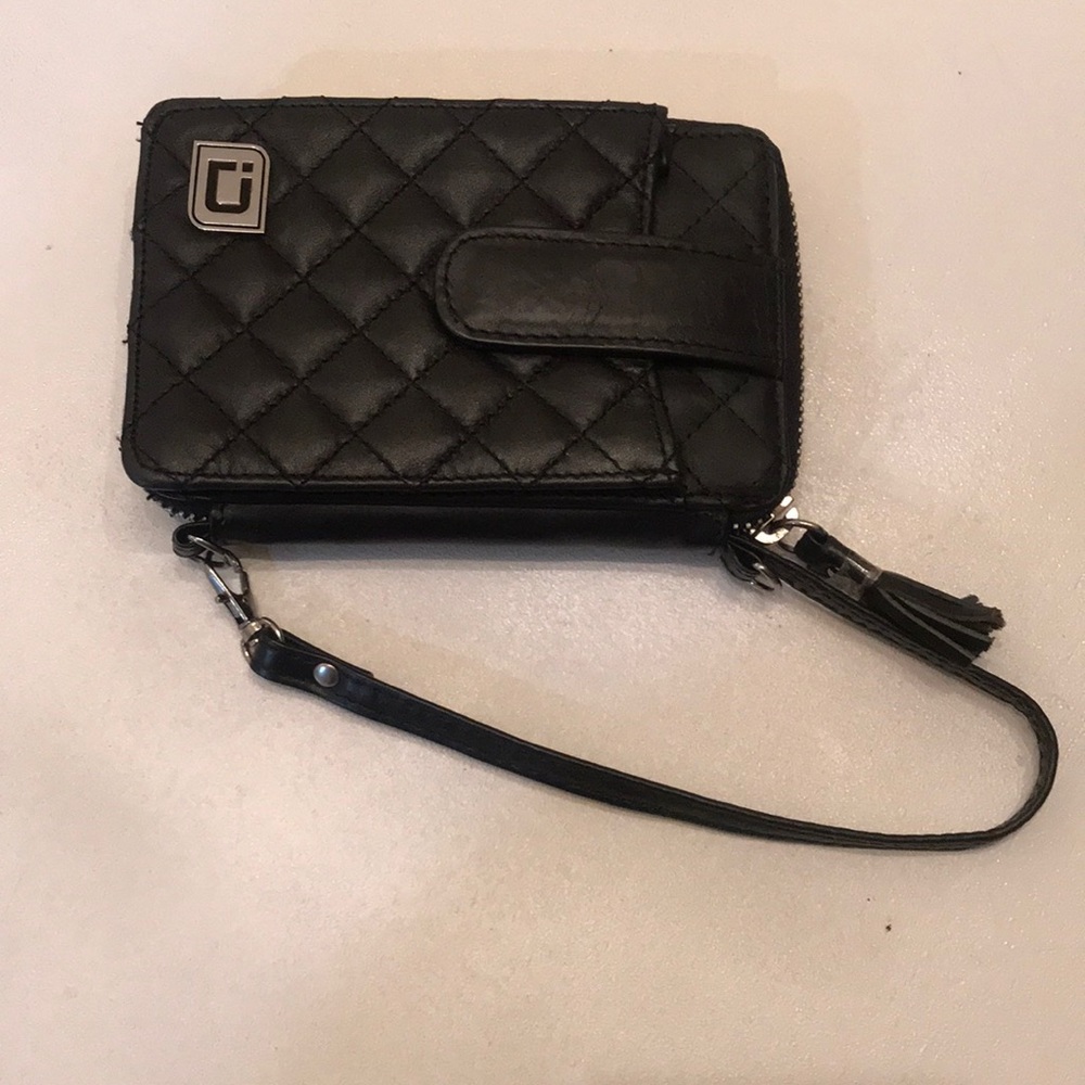Identity Stronghold Black Wristlet Wallet